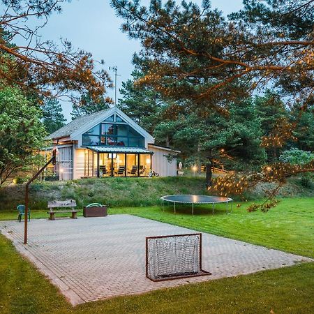 Villa Juras Krasti Idille Jurmalciems Esterno foto